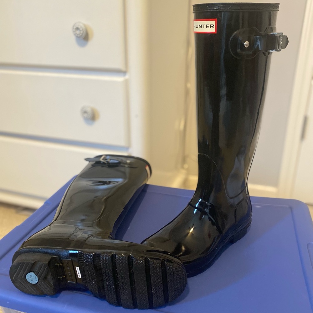 Hunter Original Tall Glossy Rain boots